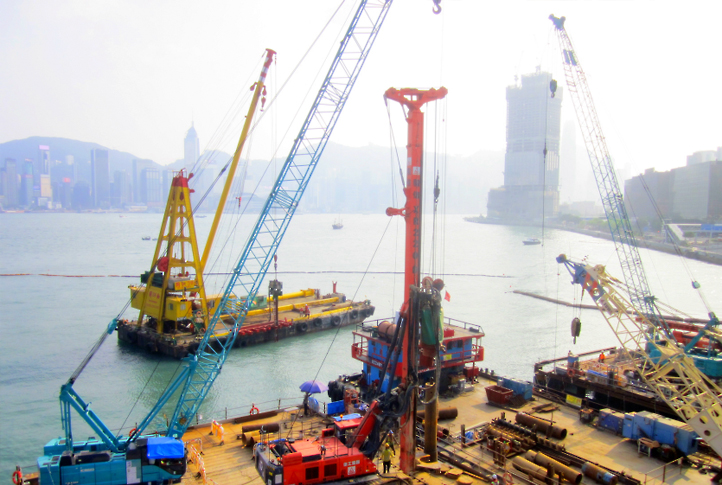 中欧体育官网气动潜孔锤旋挖钻机征战香港维多利亚港